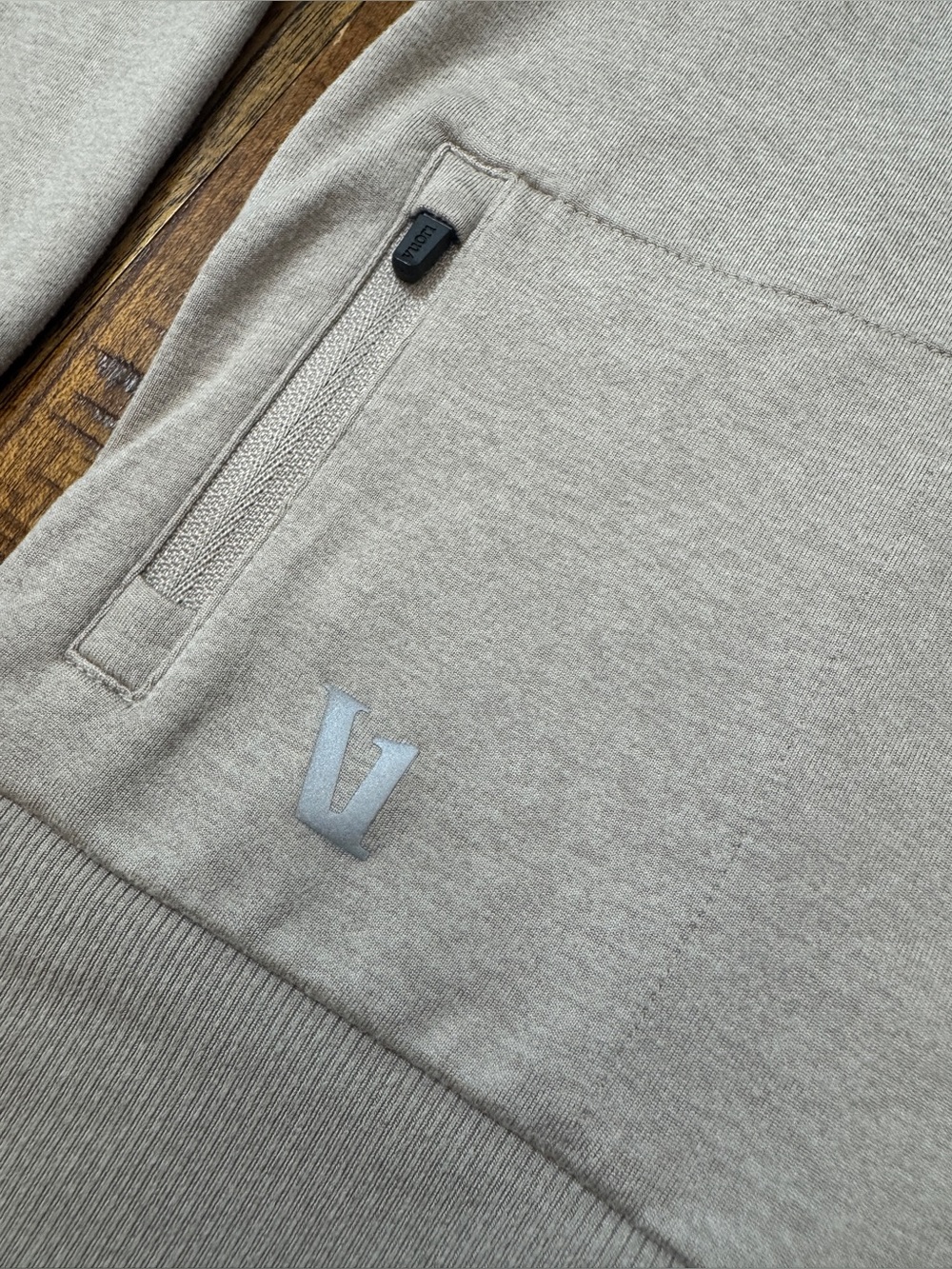 Vuori Mens Ponto Preformance Crew Size Medium - Picture 2 of 7